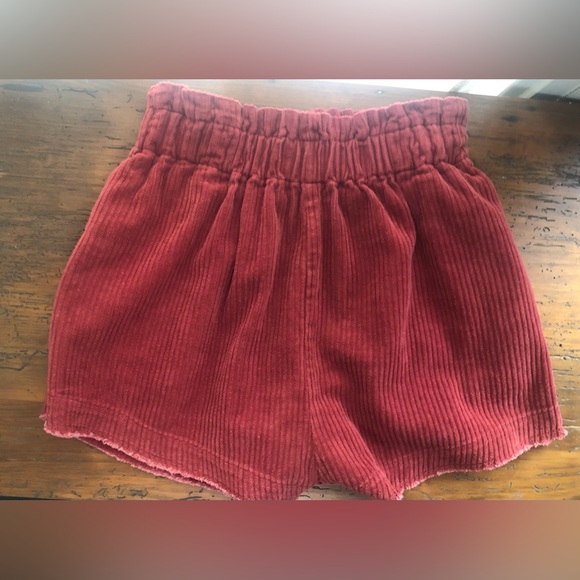 VICI Etophe studio paper bag, high waisted corduroy shorts w/pockets small. - Picture 8 of 15